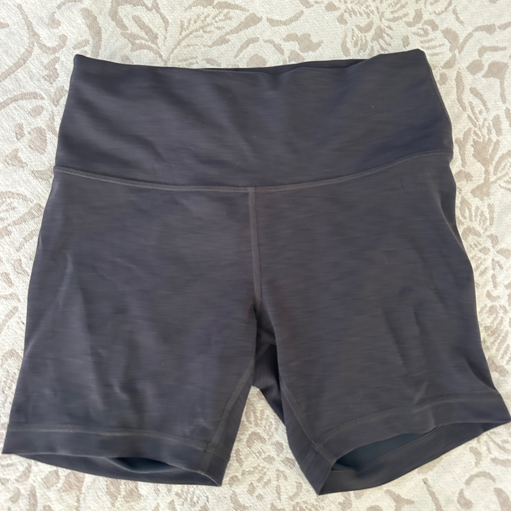 Lululemon Wundertrain High Rise Shorts Size 10